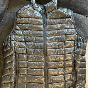 Mountain Hardwear Vest